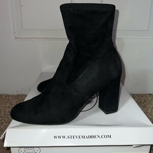 Steve Madden Black Emina Booties - Size 8.5